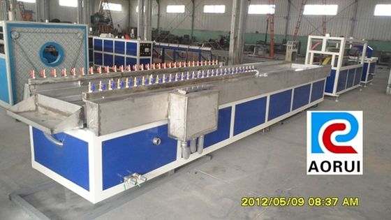 अच्छी कीमत डब्ल्यूपीसी कैबिनेट प्लास्टिक प्रोफाइल एक्सट्रूज़न लाइन, डब्ल्यूपीसी सोफा प्रोफाइल प्रोडक्शन मशीनरी ऑनलाइन