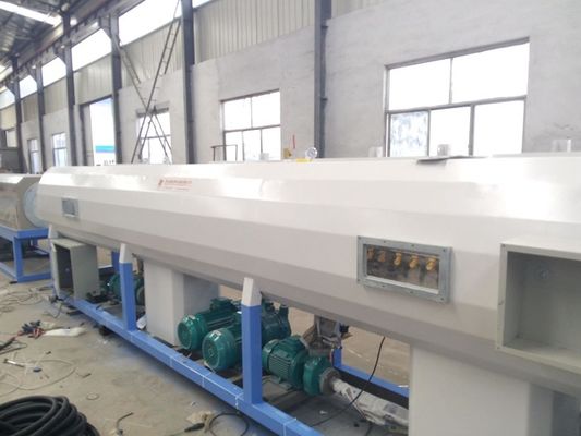 अच्छी कीमत पीई सीवेज पाइप प्लास्टिक बाहर निकालना लाइन 150KG / h के साथ - 1500KG / h ऑनलाइन