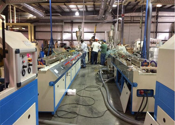 अच्छी कीमत प्लास्टिक प्रोफाइलिंग मशीनरी के लिए extruding मशीन अनुकूलित विनिर्माण ऑनलाइन