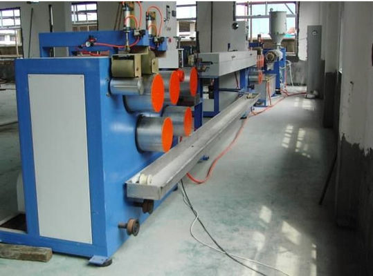पीपी पीईटी पैकिंग स्ट्रिप एक्सट्रूज़न बेल्ट मेकिंग मशीन 380V 50HZ