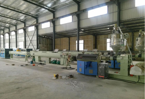 अच्छी कीमत पीई पाइप उत्पादन लाइन के लिए हाई स्पीड प्लास्टिक ट्यूब पीई LDPE सिंगल स्क्रू एक्सट्रूडर ऑनलाइन