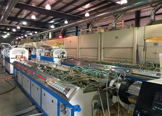 अच्छी कीमत झालर बोर्ड के लिए 22kw पीपी पीई डब्ल्यूपीसी पीवीसी विंडो प्लास्टिक प्रोफाइल एक्सट्रूज़न लाइन ऑनलाइन