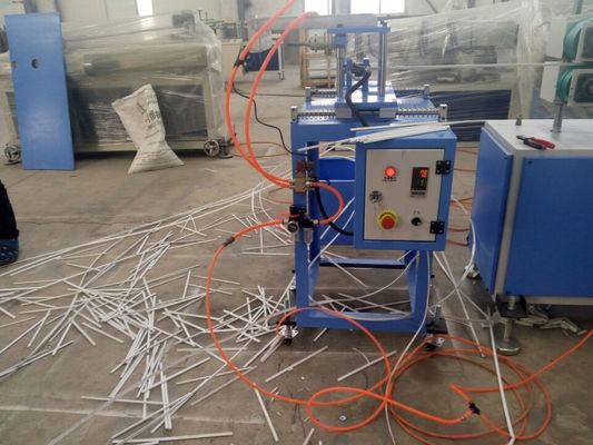 अच्छी कीमत पीवीसी डब्ल्यूपीसी प्लास्टिक फोमेड प्रोफाइल एक्सट्रूज़न लाइन, प्लास्टिक प्रोफ़ाइल एक्सट्रूडिंग मशीन ऑनलाइन