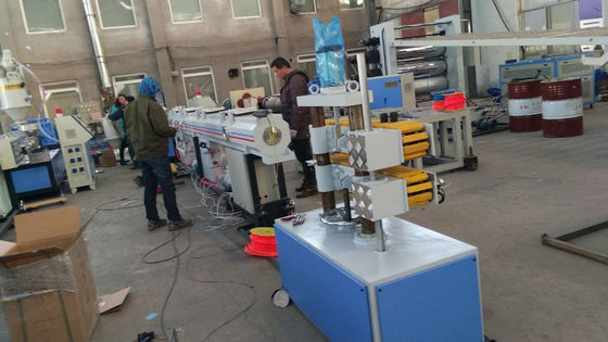 अच्छी कीमत कस्टम पावर आउटपुट के साथ डेल्टा इन्वर्टर प्लास्टिक पाइप एक्सट्रूज़न लाइन ऑनलाइन
